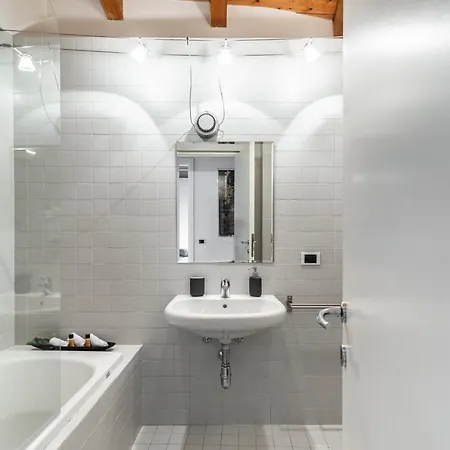 A Casa Nuccia Mansarda By Solutions