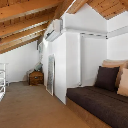 A Casa Nuccia Mansarda By Solutions *