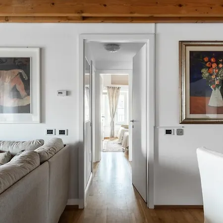 Appartement A Casa Nuccia Mansarda By Solutions Côme