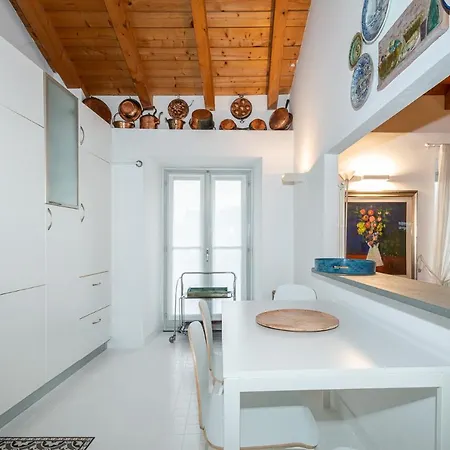A Casa Nuccia Mansarda By Solutions Appartement *