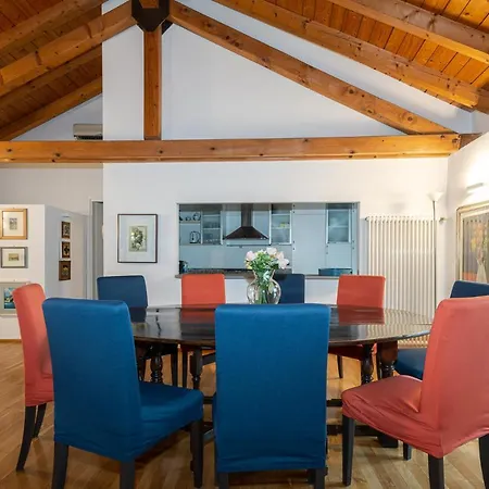 Appartement A Casa Nuccia Mansarda By Solutions