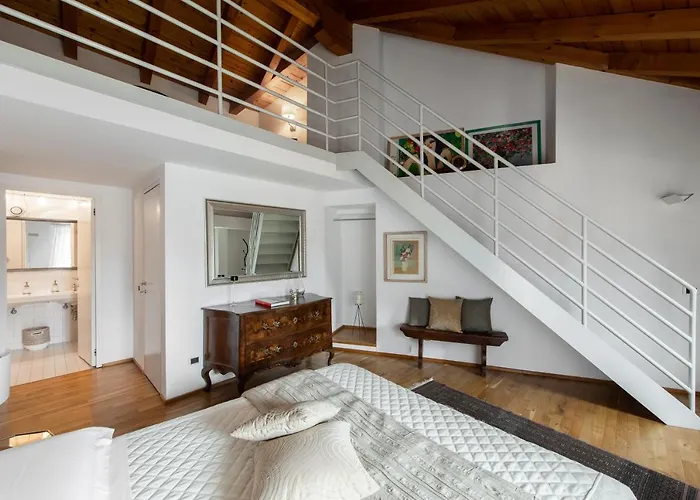 Appartement A Casa Nuccia Mansarda By Solutions *