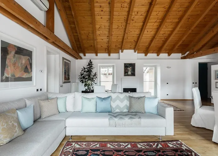 Appartement A Casa Nuccia Mansarda By Solutions *