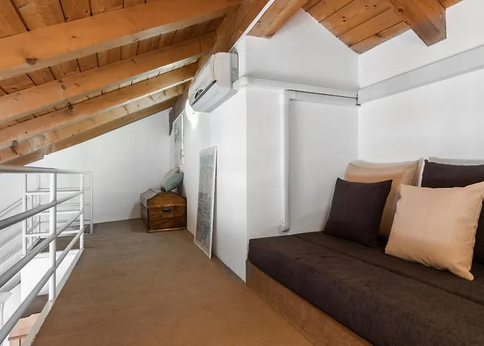 A Casa Nuccia Mansarda By Solutions *