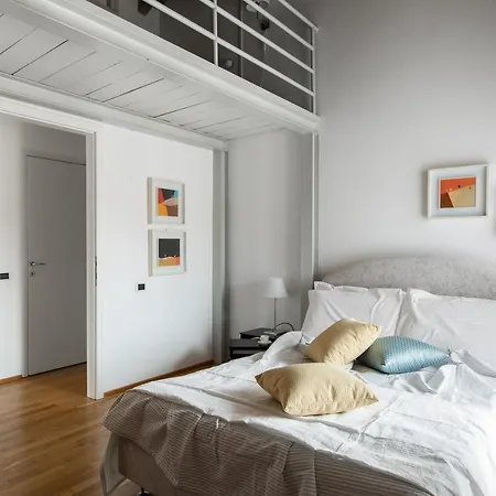 A Casa Nuccia Mansarda By Solutions Апартаменты *